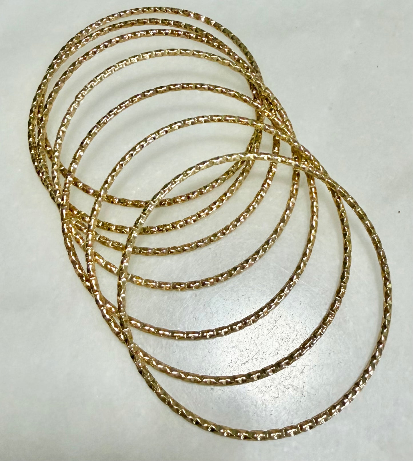 Destello Bangles – Set de 7 Pulseras en Acero Inoxidable