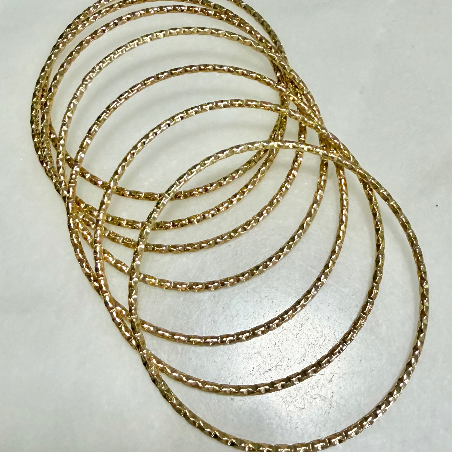 Destello Bangles – Set de 7 Pulseras en Acero Inoxidable