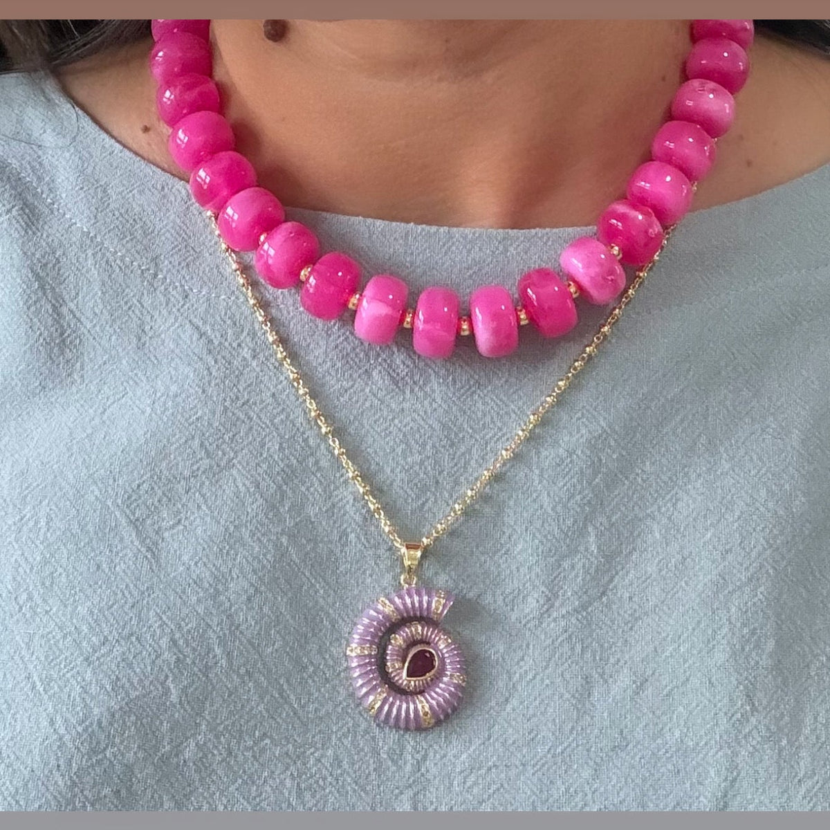 Collar Olas de Color Rosa