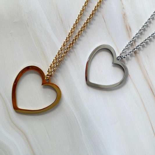 Collar Corazón de Acero Inoxidable 30"